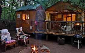 Iris Retreat & Island Day Spa